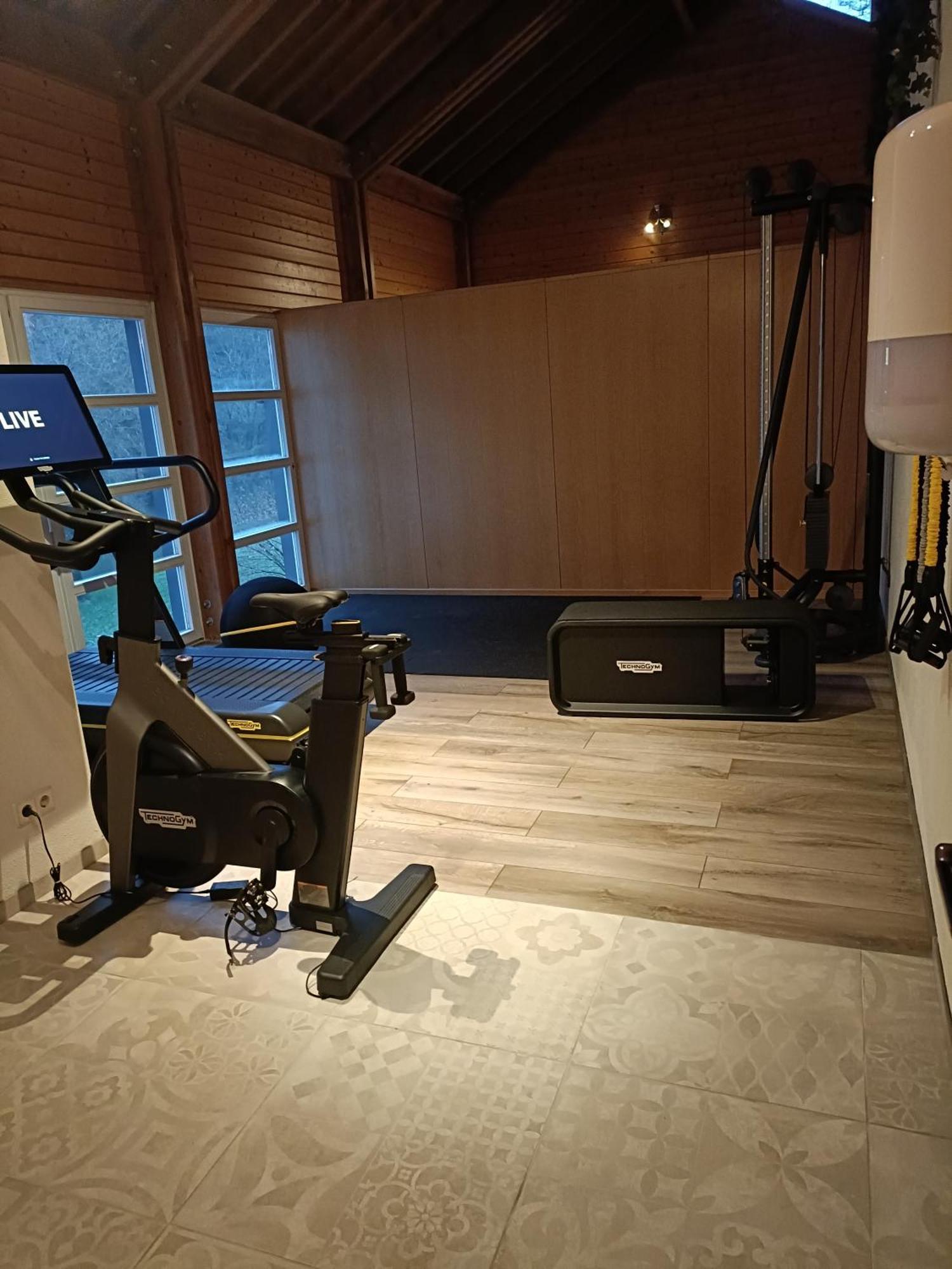 בורשייד Cocoon Hotel La Rive מראה חיצוני תמונה
