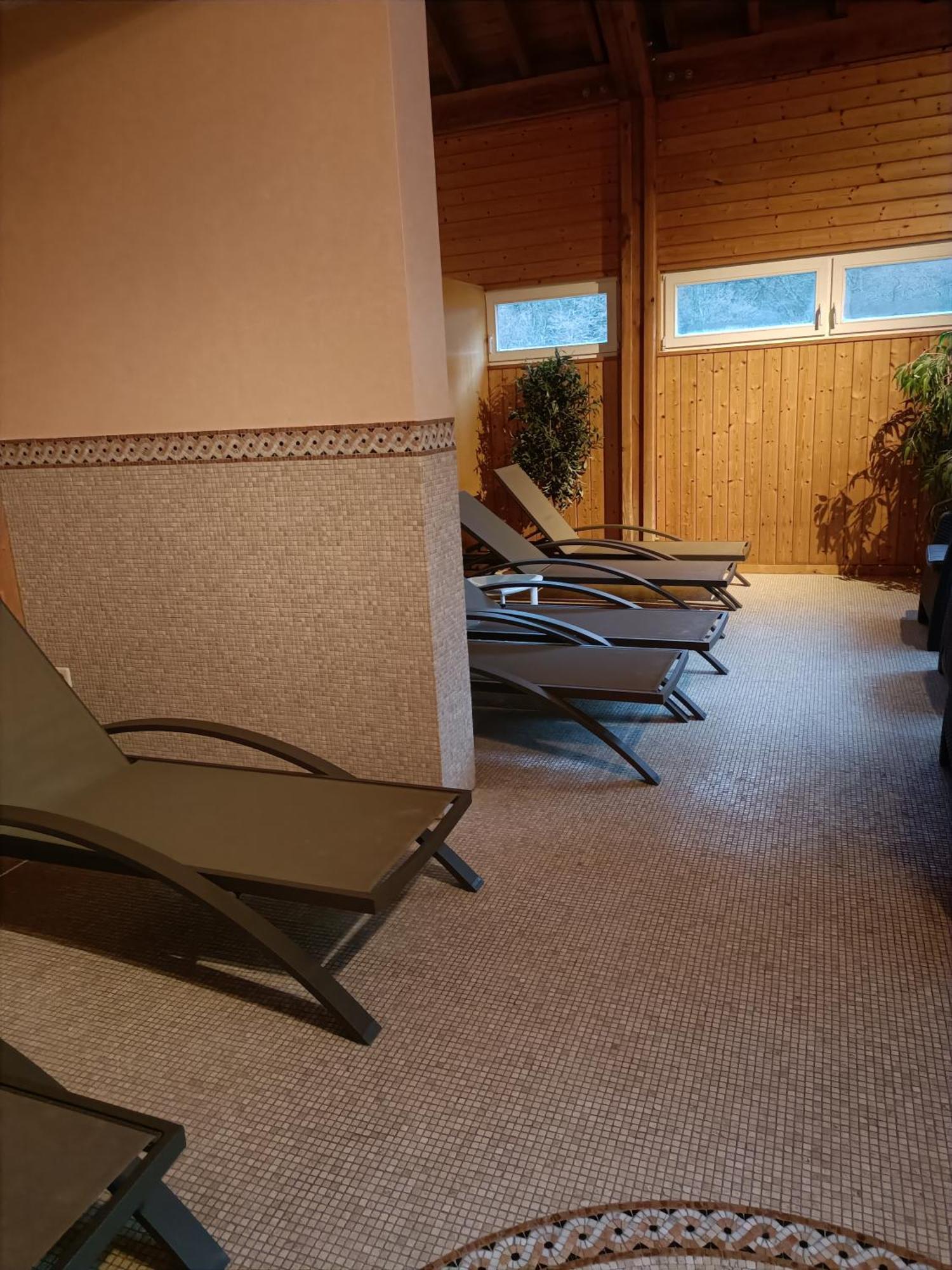 בורשייד Cocoon Hotel La Rive מראה חיצוני תמונה